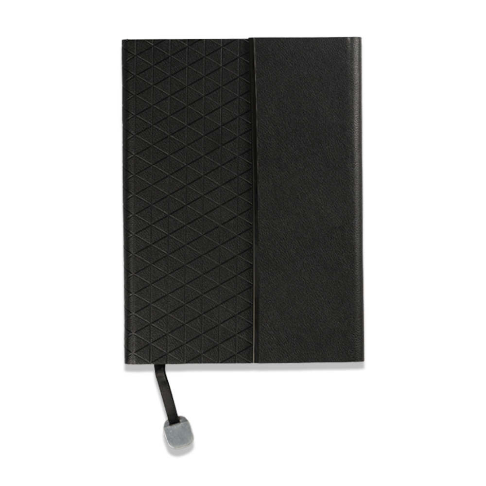 PT-8880 Defter -1 PT-8880 Defter 14 x 21 cm ( Yeni ) Kapak Malzemesi: Termo Deri Ölçü: 14 x 21 cm Kağıt: 80 gr Sayfa Tipi: Çizgili 200 Sayfa Mıknatıslı Kapak